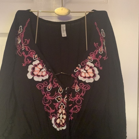 Franchesca’s Black Swim Coverup Size M #149 - Picture 2 of 8